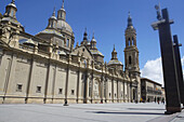Basilica and square of Nuestra Señora del Pilar, Zaragoza. Aragón, Spain