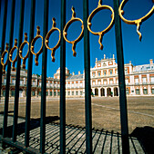  Aranjuez, Architecture, Bar, Bars, Building, Buildings, Color, Colour, Daytime, Detail, Details, Europe, Exterior, Madrid province, Outdoor, Outdoors, Outside, Palace, Palaces, Palacio Real, Royal Palace, Shadow, Shadows, Spain, Square, Travel, Travels, 