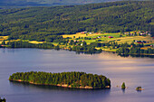 Blick vom Tossebergsklätten auf den Övre Fryken, Värmland, Mittelschweden