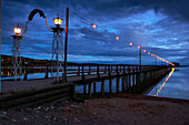 Abendstimmung an der Langbrygga 625 m lang, Landungssteg von Rättvik am Siljansee, Dalarna, Mittelschweden