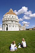 Baptistery, Duomo (cathedral) and Leaning Tower, Pisa. Tuscany, Italy