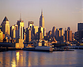 Midtown skyline, Manhattan. New York City, USA