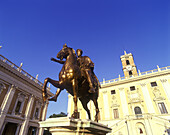 Marcus aurelius statue, Piazza di campidoglio, Rome, Italy.