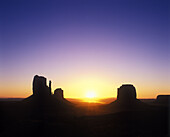 Scenic mittens, Monument valley navajo tribal park, Arizona, USA.