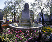 Shakespeare statue, Leicester square, London, England, U.K.