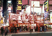 Tkts theater ticket booth, Times square, Manhattan, New York, USA