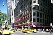 Saks department, Fifth Avenue, Midtown, Manhattan, New York, USA