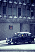 Taxi cab, Financial District, London, England, UK