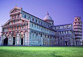 Duomo and leaning tower, Pisa. Tuscany, Italy