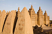 The Grand Mosque, Djenee, Mali. Africa