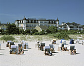 Beach chairs, Ahlbecker Hof hotel in background, Ahlbeck, Usedom, Mecklenburg-Western Pomerania, Germany