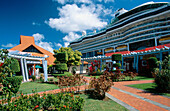 Duty free mall. Cruise ship terminal area. Pointe Seraphine. Castries. Santa Lucia. West Indies. Caribbean