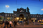 Switzerland, Zurich, railway station at twilight