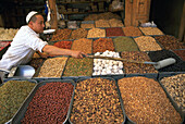Kashgar (Kashi) bazaar. Uighur Autonomous Region of Sinkiang (Xinjiang). China
