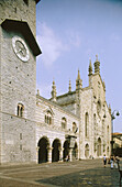 View of the Cathedral and Broletto. Como. Lombardy, Italy