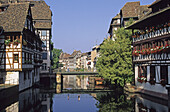 Canal, Houses. Strasbourg. Bas-Rhin. Alsace. France.