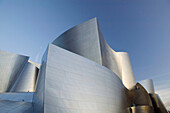 Walt Disney Concert Hall -(b.2004) Architect: Frank Gehry. Downtown. Los Angeles. California. USA.