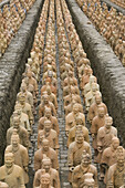 Forbidden Gardens- 6000 replica 1/2 scale soldiers of the Terra Cotta Army. Katy (Houston Area). Texas , USA.