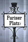 Signpost, Pariser Platz, Berlin