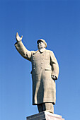 Mao Statue. Kashgar (Kashi). Sinkiang Province (Xinjiang). China