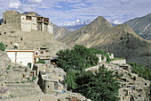 Baltit Fort and village with Ismaili population, Hunza Valley. Northern Areas (aka Gilgit-Baltistan), Pakistan