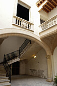 Antique courtyard. Palma de Mallorca. Majorca. Balearic Islands. Spain