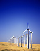 Altamont pass wind power plant, California, USA.