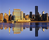 Mid-town skyline, Manhattan, New York, USA.