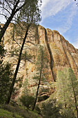 Pinnacles National Monument in the Gabilan Mountains, east of central California s Salinas Valley.