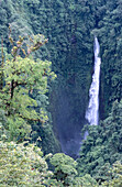 San Fernando waterfall. Vara Blanca. Costa Rica.