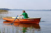 Rudern am Lusis See in Paluse, Aukstaitija Nationalpark, Litauen