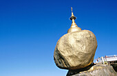 Kyaik-Tiyo Pagoda (The Golden Rock). Kyaikto. Myanmar (Burma).