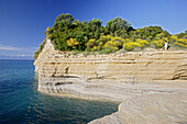 Blick auf die Felsküste von Sidari, Korfu, Ionische Inseln, Griechenland