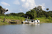 Boot auf Rio Tapajos, nahe Santarem, Para, Brasilien, Südamerika