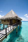 Overwater Bungalow vom Hotel Kia Ora, Avatoru, Rangiroa, Tuamotu Inseln, Französisch Polynesien, Südsee