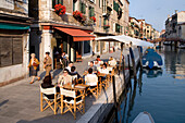 Café am Kanal, Cannaregio, Venedig, Venetien, Italien