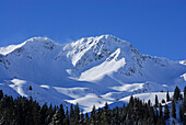 snow drift at Grünhorn, Schwarzwassertal, Kleinwalsertal, Allgaeu range, Allgaeu, Vorarlberg, Austria