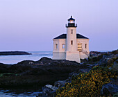 Coquille River Lighthouse at Bullard s Beach State Park, Southern Oregon Coast, USA