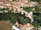 Pont Vell. Besalú. Girona province. Catalunya. Spain