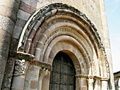 Detail of arch, Romanesque church of Santa María de Eunate, 12th century. Road to Santiago, Navarre. Spain