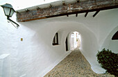 Gasse in Binabeca. Menorca. Baelaric-Inseln. Spanien