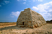 Naveta d es Tudons , ein prähistorisches Monument aus der Talayot-Kultur. Ciutadella. Menorca. Baelarische Inseln. Spanien