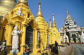 Shwedagon Pagoda. Yangoon. Myanmar.