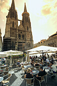 Pavement cafe near St. Peter cathedral, Regensburg, Bavaria, Germany