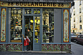 Boulangerie, bakers shop in Paris, France