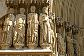 Detail on statues, main front of Gothic cathedral (built 12-14th century). Tarragona. Spain