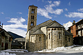 Santa Maria de Taüll. Romanesque church (s. XII). Taüll. Alta Ribagorça. Lleida. Spain