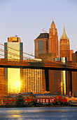 Brooklyn Bridge and Pier 17. New York City, USA
