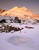 Winter dawn on Mount Baker. Mount Baker Recreation Area. Washington. USA.
