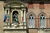 Palazzo dAccursio (aka Palazzo Comunale, Town Hall), Bologna. Emilia-Romagna, Italy